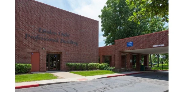 Linden Oaks Hospital 852 South West Street